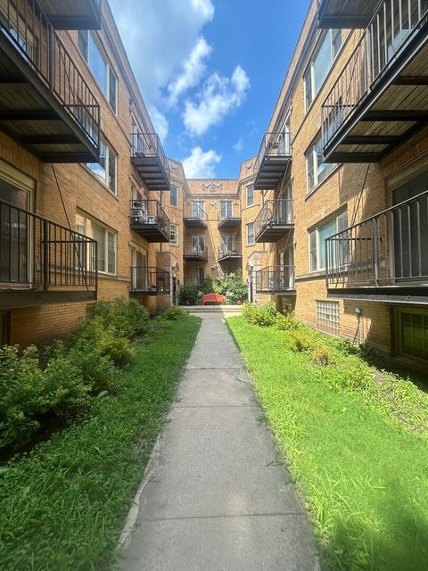 Tiny photo for 1464 E 69th Street #2N, Chicago, IL 60637 (MLS # 12442418)
