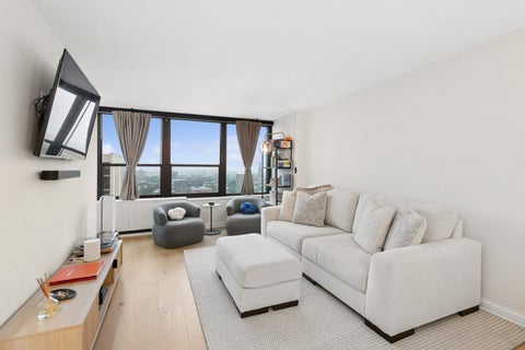 Tiny photo for 1560 N Sandburg Terrace #2109J, Chicago, IL 60610 (MLS # 12734990)