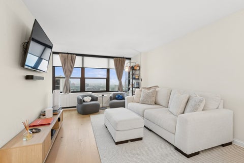 Tiny photo for 1560 N Sandburg Terrace #2109J, Chicago, IL 60610 (MLS # 12734990)