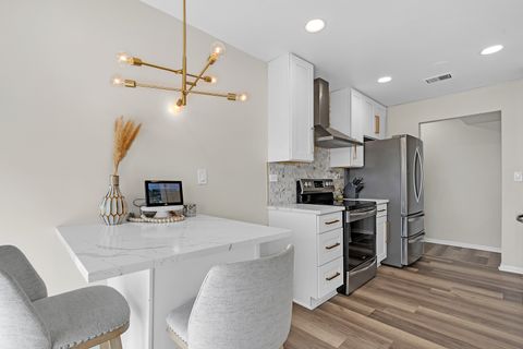 Tiny photo for 5200 Oakton Street #403, Skokie, IL 60077 (MLS # 12548111)