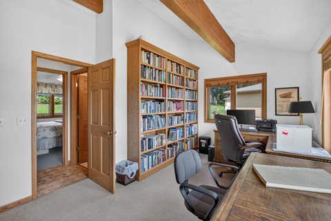 Tiny photo for 3113 W Canal Shore Drive, Leclaire, IA 52753 (MLS # 12706669)