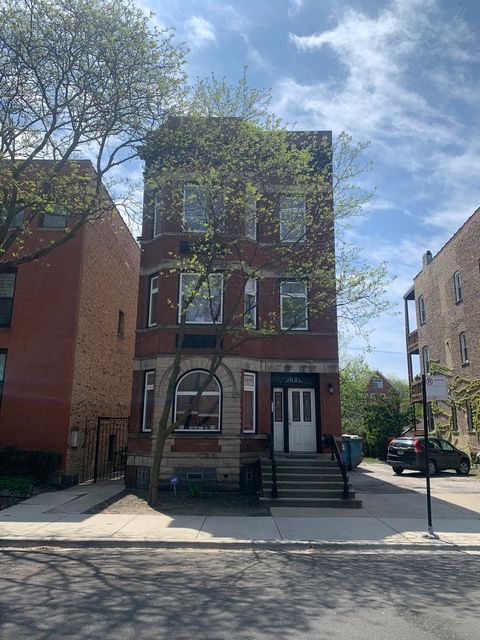1303 W Flournoy Street 1F Chicago IL 60607