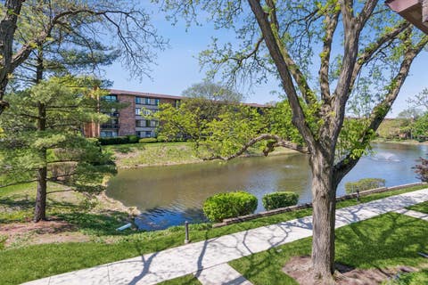Tiny photo for 32 Kyle Court #32, Willowbrook, IL 60527 (MLS # 12612547)