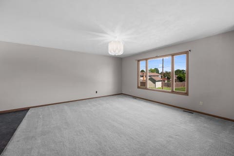 Tiny photo for 504 4th Avenue W, Andalusia, IL 61232 (MLS # 12677891)