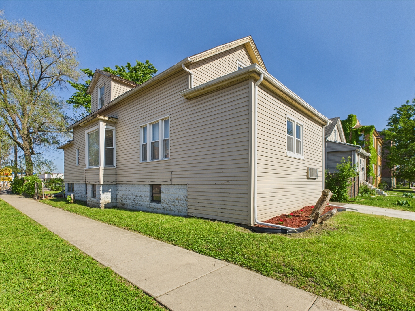 601 S 6th Avenue