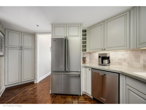 Tiny photo for 950 N MICHIGAN Avenue #2305, Chicago, IL 60611 (MLS # 12723645)