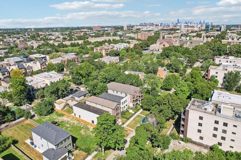 Tiny photo for 6526 S Kimbark Avenue #2S, Chicago, IL 60637 (MLS # 12754115)