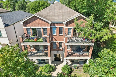 Tiny photo for 6526 S Kimbark Avenue #2S, Chicago, IL 60637 (MLS # 12754115)