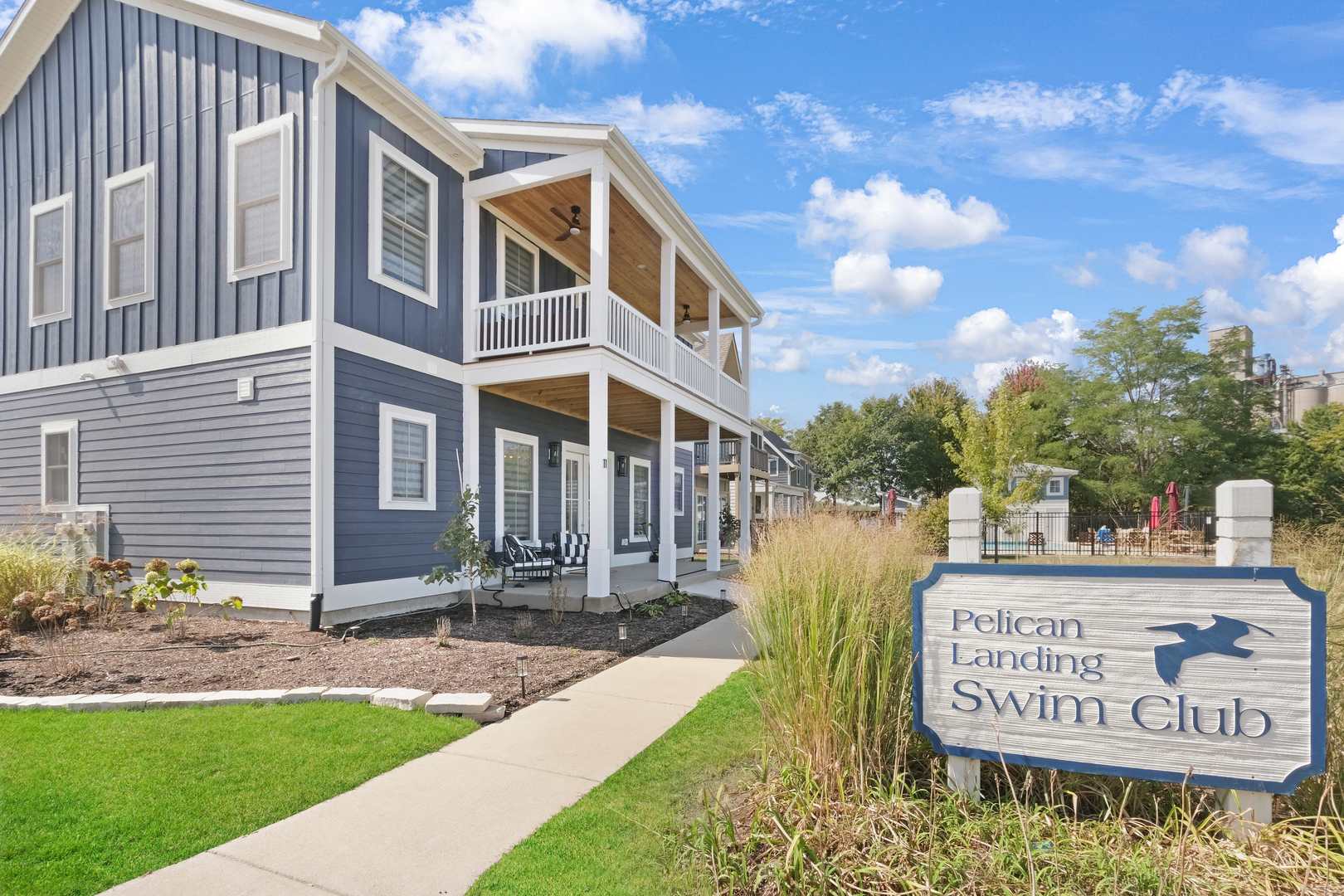 11 Great Loop West Drive