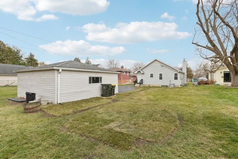 Tiny photo for 367 Catalpa Avenue, Wood Dale, IL 60191 (MLS # 12462196)