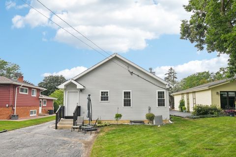 Tiny photo for 367 Catalpa Avenue, Wood Dale, IL 60191 (MLS # 12462196)