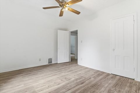 Tiny photo for 3010 Ezekiel Avenue, Zion, IL 60099 (MLS # 12499506)