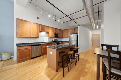 Tiny photo for 1645 W Ogden Avenue #702, Chicago, IL 60612 (MLS # 12563104)