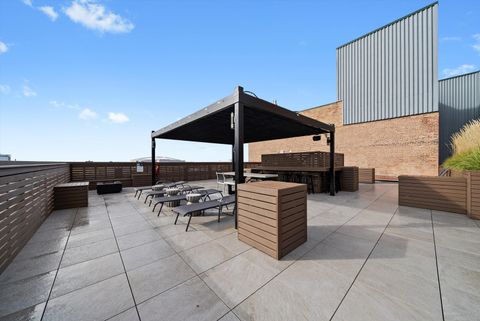 Tiny photo for 1645 W Ogden Avenue #702, Chicago, IL 60612 (MLS # 12563104)