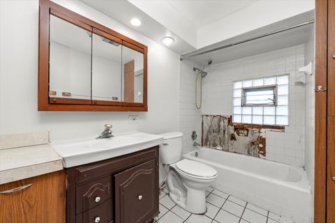 Tiny photo for 14820 Turner Avenue, Midlothian, IL 60445 (MLS # 12543473)