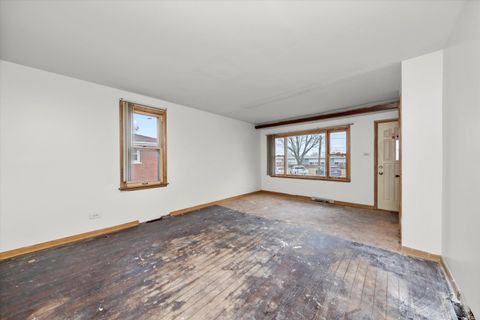 Tiny photo for 14820 Turner Avenue, Midlothian, IL 60445 (MLS # 12543473)