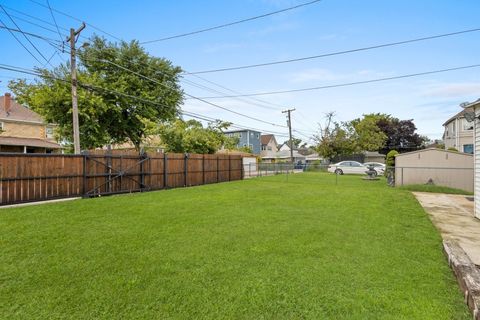 Tiny photo for 234 S 12th Avenue, Maywood, IL 60153 (MLS # 12477774)