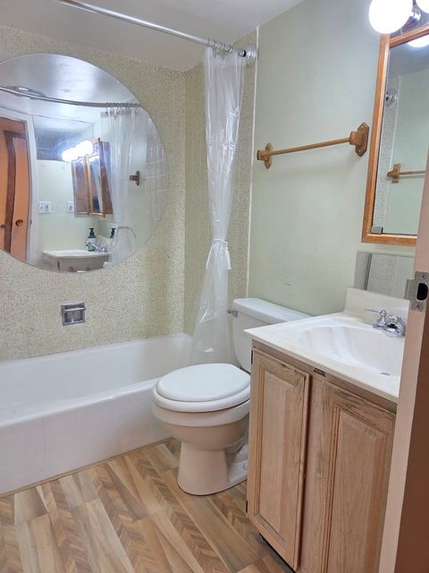 Tiny photo for 255 S West Avenue S #214, Elmhurst, IL 60126 (MLS # 12520519)