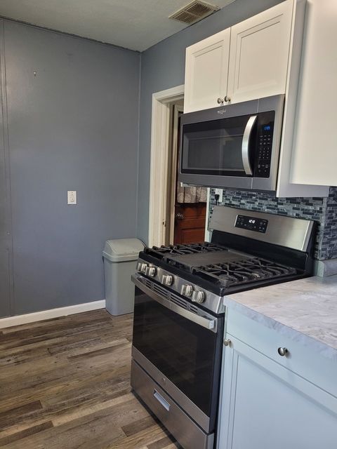 Tiny photo for 921 Airport Road, Mt Vernon, IL 62864 (MLS # 12575426)