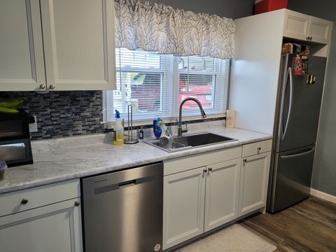 Tiny photo for 921 Airport Road, Mt Vernon, IL 62864 (MLS # 12575426)