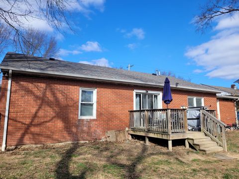 Tiny photo for 921 Airport Road, Mt Vernon, IL 62864 (MLS # 12575426)