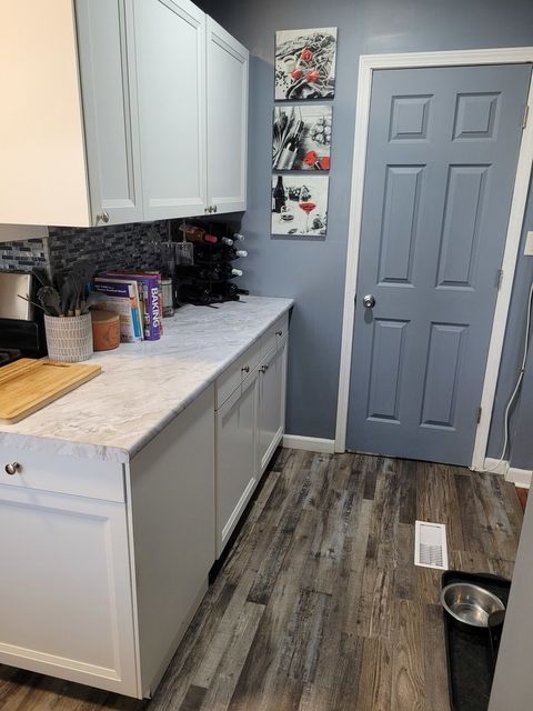 Tiny photo for 921 Airport Road, Mt Vernon, IL 62864 (MLS # 12575426)