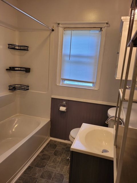 Tiny photo for 921 Airport Road, Mt Vernon, IL 62864 (MLS # 12575426)