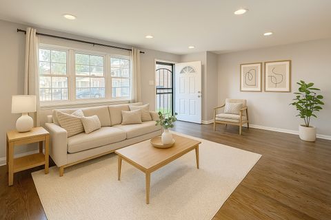 Tiny photo for 3128 S Lituanica Avenue, Chicago, IL 60608 (MLS # 12493383)