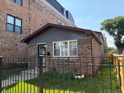 Tiny photo for 3128 S Lituanica Avenue, Chicago, IL 60608 (MLS # 12493383)