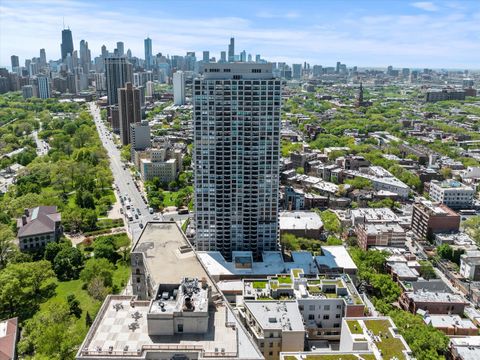 Tiny photo for 2020 N Lincoln Park West Avenue #36K, Chicago, IL 60614 (MLS # 12360419)