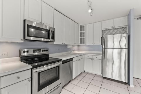 Tiny photo for 2020 N Lincoln Park West Avenue #36K, Chicago, IL 60614 (MLS # 12360419)