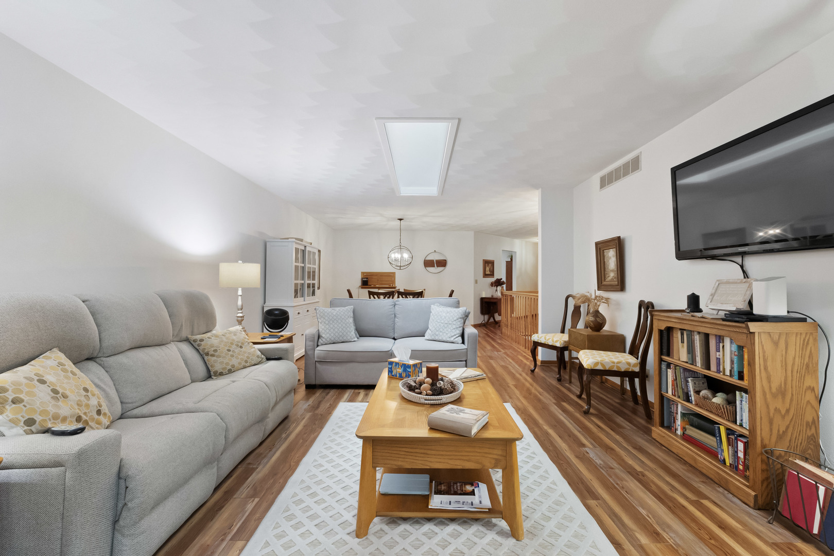 6927 Redansa Drive 6927