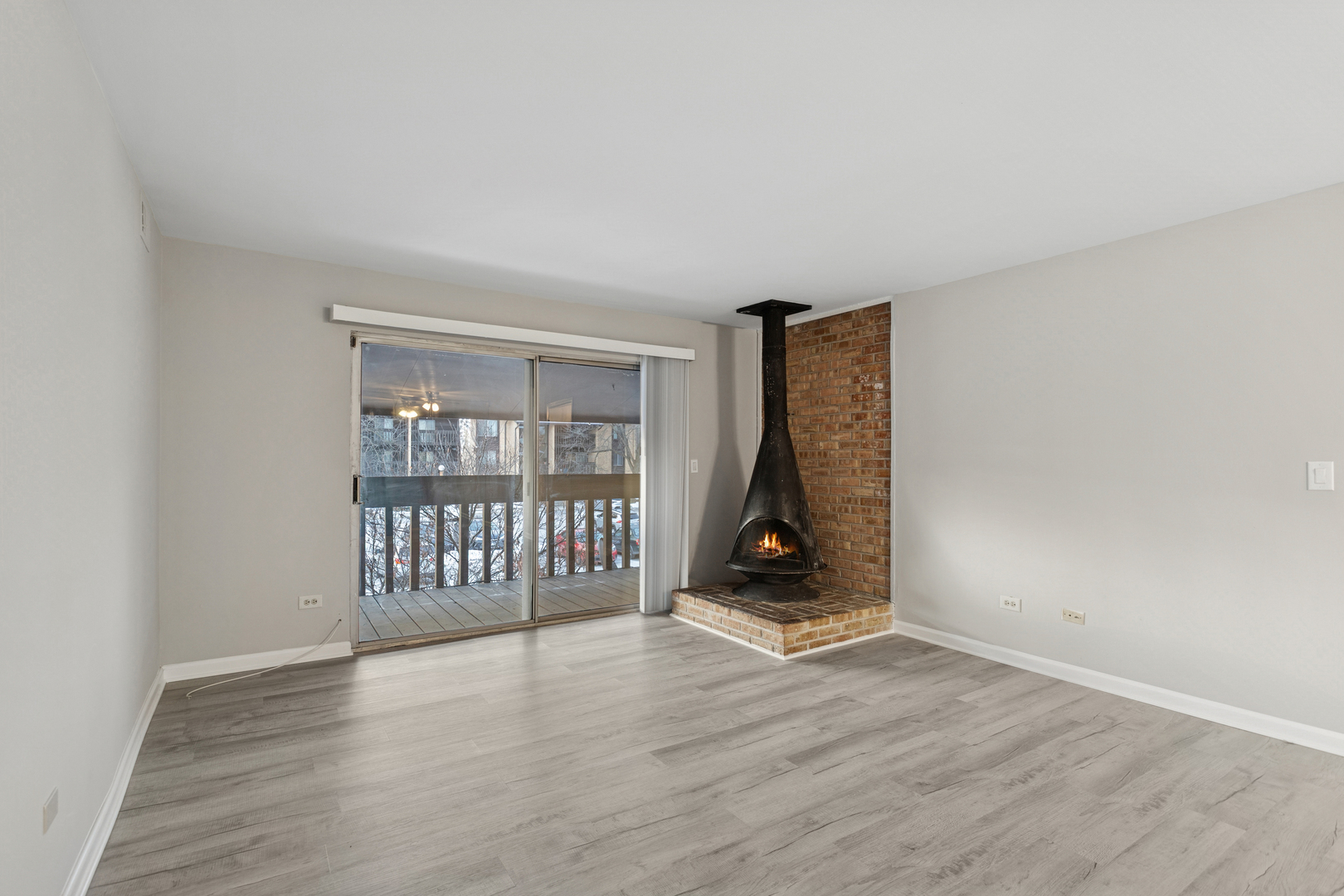 6185 Pinewood Court 202