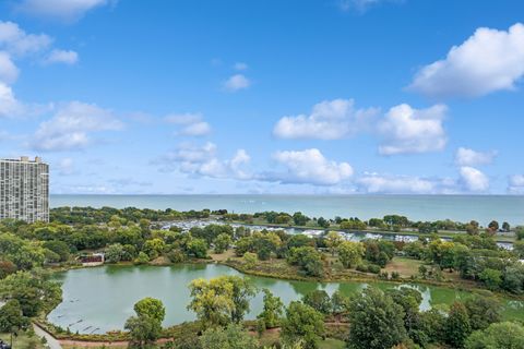 Tiny photo for 2440 N Lakeview Avenue #11D, Chicago, IL 60614 (MLS # 12466395)