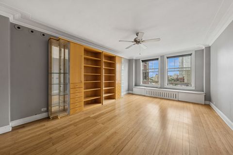 Tiny photo for 2440 N Lakeview Avenue #11D, Chicago, IL 60614 (MLS # 12466395)