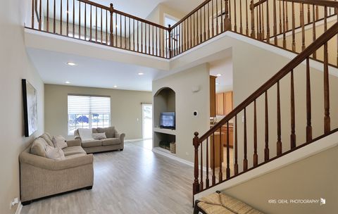 Tiny photo for 398 S Jade Lane, Round Lake, IL 60073 (MLS # 12526553)