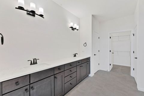 Tiny photo for 3146 Bellwether Drive, Aurora, IL 60503 (MLS # 12470423)