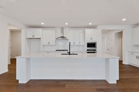 Tiny photo for 3146 Bellwether Drive, Aurora, IL 60503 (MLS # 12470423)