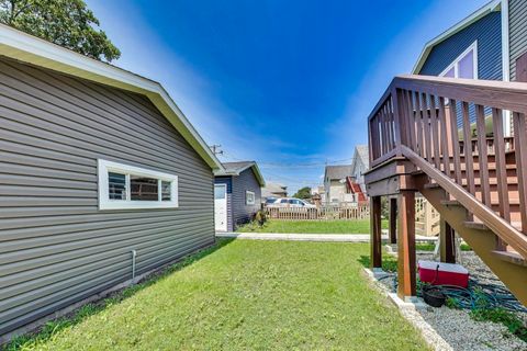 Tiny photo for 1336 Wesley Avenue, Berwyn, IL 60402 (MLS # 12434441)