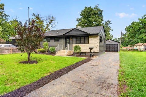 Tiny photo for 717 Kirkwood Avenue, Winthrop Harbor, IL 60096 (MLS # 12741135)