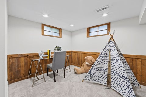 Tiny photo for 717 Kirkwood Avenue, Winthrop Harbor, IL 60096 (MLS # 12741135)