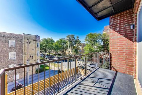 Tiny photo for 5250 N Lincoln Avenue #3C, Chicago, IL 60625 (MLS # 12490341)
