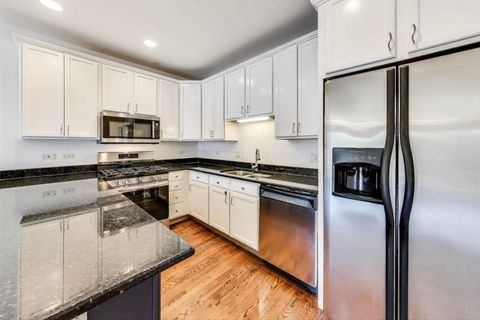 Tiny photo for 5250 N Lincoln Avenue #3C, Chicago, IL 60625 (MLS # 12490341)