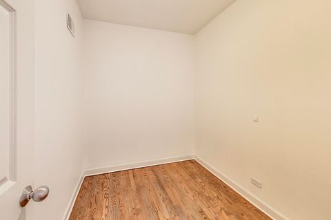 Tiny photo for 5250 N Lincoln Avenue #3C, Chicago, IL 60625 (MLS # 12490341)