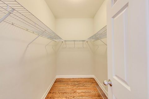 Tiny photo for 5250 N Lincoln Avenue #3C, Chicago, IL 60625 (MLS # 12490341)