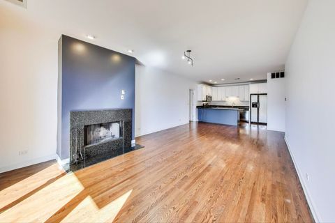 Tiny photo for 5250 N Lincoln Avenue #3C, Chicago, IL 60625 (MLS # 12490341)