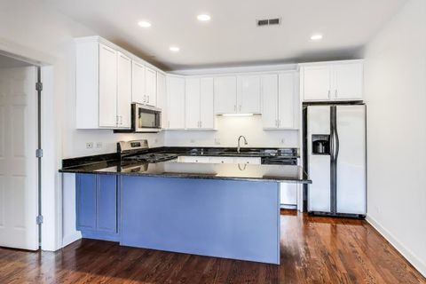 Tiny photo for 5250 N Lincoln Avenue #3C, Chicago, IL 60625 (MLS # 12490341)