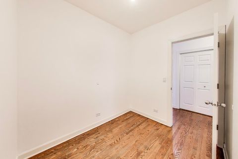 Tiny photo for 5250 N Lincoln Avenue #3C, Chicago, IL 60625 (MLS # 12490341)