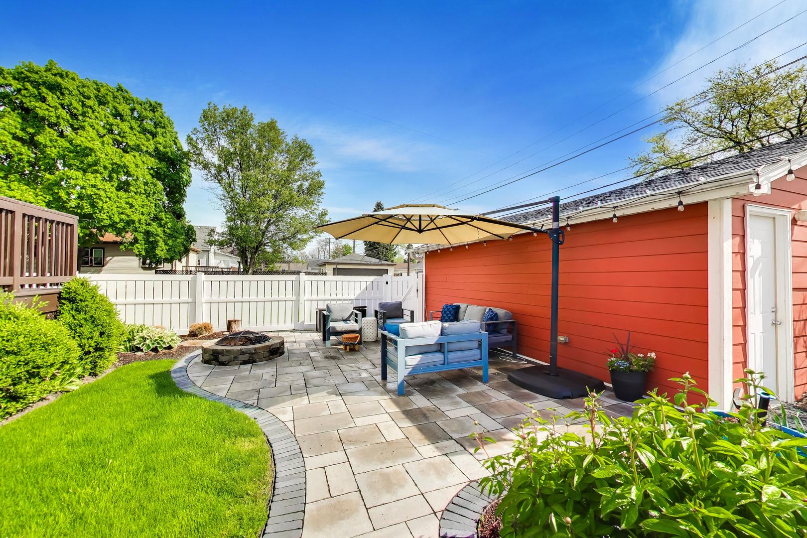 3201 Highland Avenue