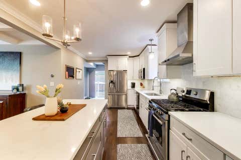 Tiny photo for 3201 Highland Avenue, Berwyn, IL 60402 (MLS # 12728495)